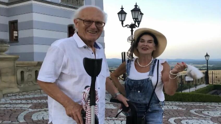 Zomrel manžel herečky Zuzany Kocúrikovej režisér Peter Mikulík  (†84)