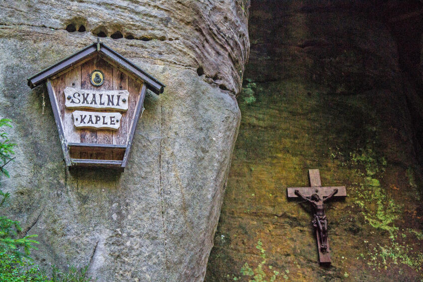 Skalná kaplnka v Adršpašsko-teplických skalách