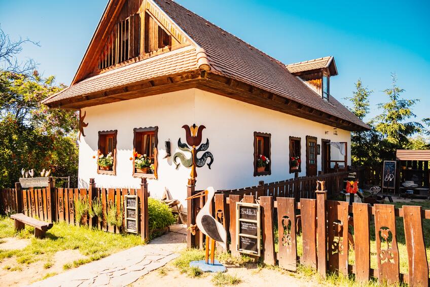 Hollókő – malebná dedinka ukrytá v severnom Maďarsku