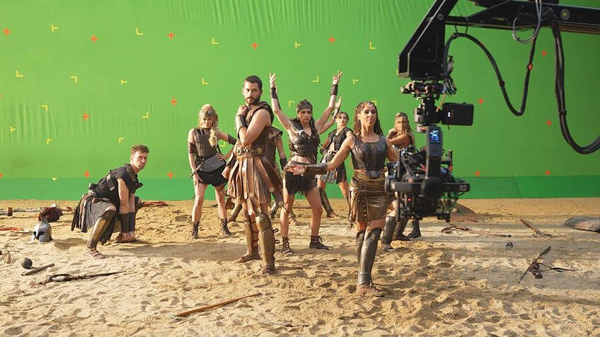 11. séria tanečnej show Let’s Dance: Nazreli sme do zákulisia nakrúcania gladiátorského spotu!