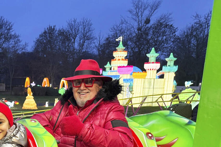 S vnúčatami sa nedávno zabával v parku Wonderland. 