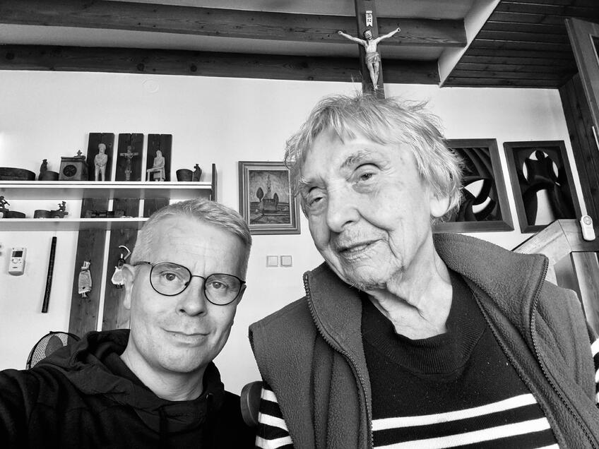 Spomienka na Magdu Rúfusovú († 91). Rehoľný kňaz, spisovateľ a pedagóg Karol Lovaš: Dopriať smrť, je prejavom súcitu a lásky. Žena, tvrdá k sebe i k ostatným