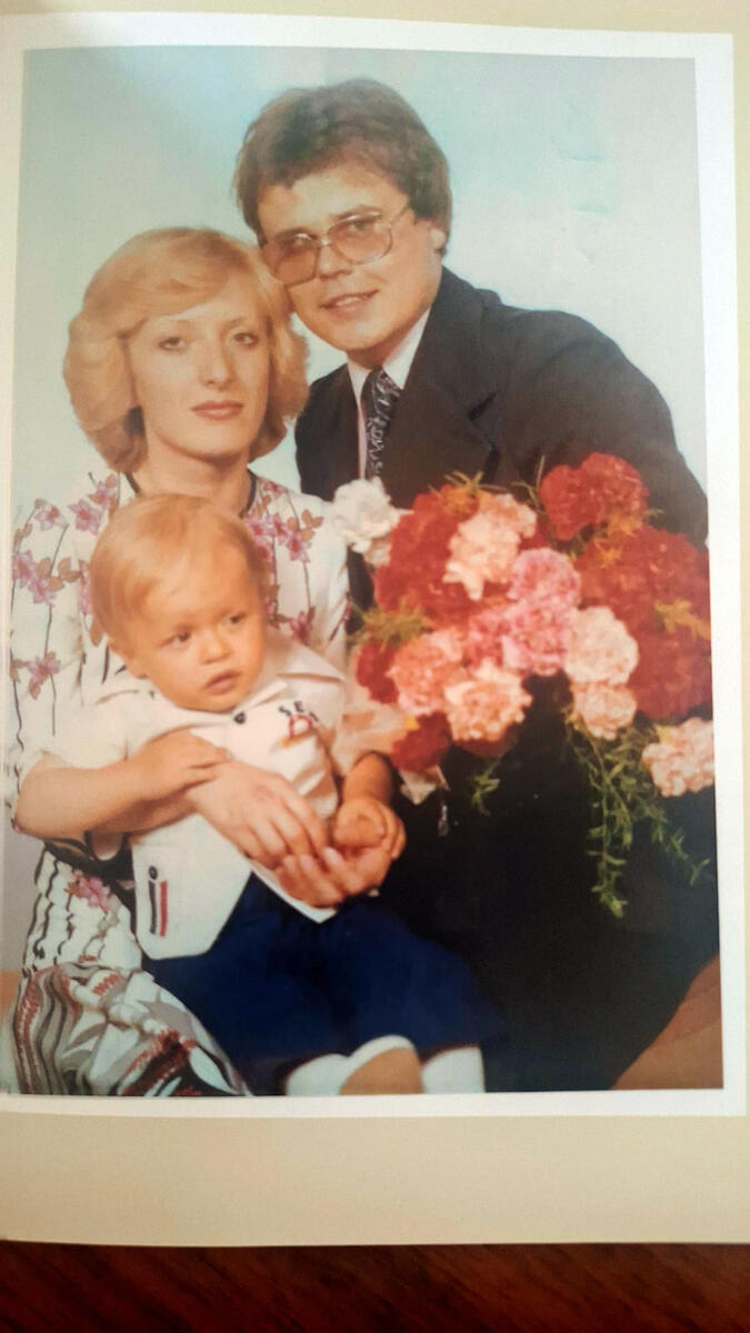 20 rokov od smrti hudobníka Mariána Kochanského († 50) zo skupiny Lojzo:  Volali ho Džeky