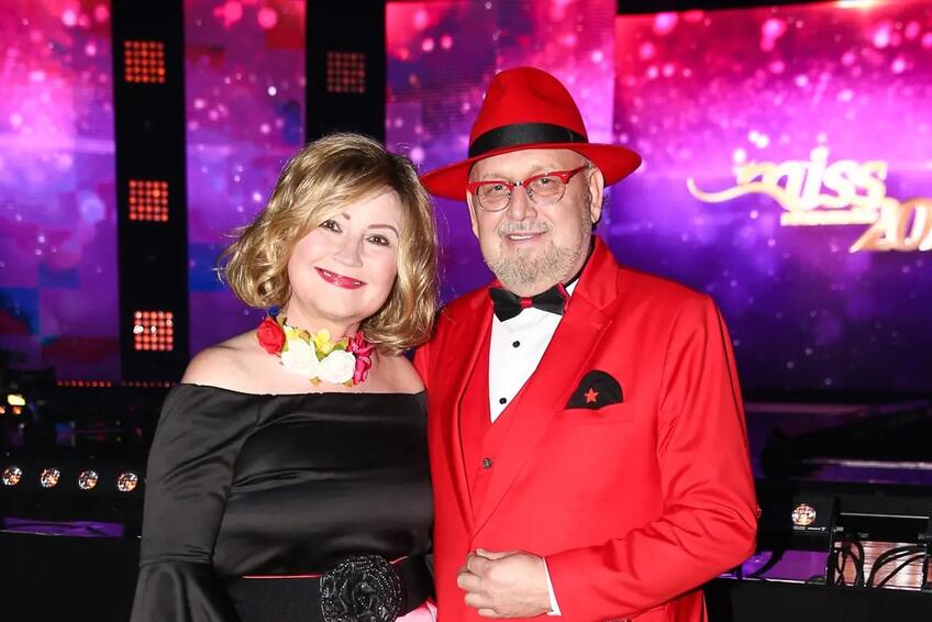 Manželka Jozefa Oklamčáka je vraj kópiou jeho milovanej mamy.  