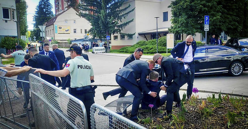 1. výročie atentátu na Roberta Fica (60): Brutálny a bezohľadný útok otriasol Slovenskom