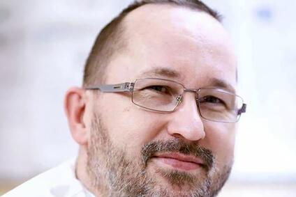 Štefan Babej z Národného ústavu srdcových a cievnych chorôb: Svoj život zasvätil práci v zdravotníctve.