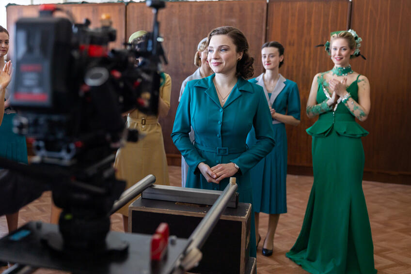 Herečka Lesana Krausková je doma nielen pred televíznymi kamerami, ale aj na divadelných doskách. 