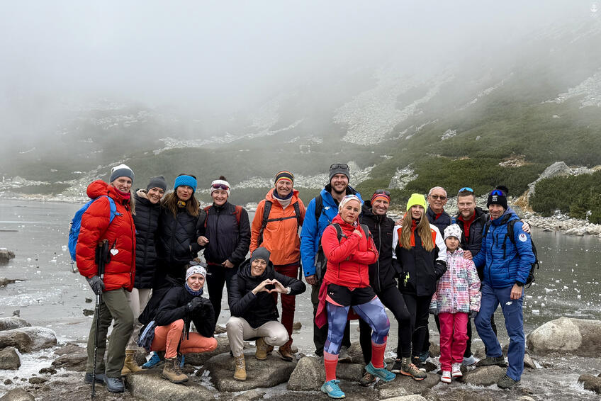 SLOVENSKÁ ASOCIÁCIA OLYMPIONIKOV: Na Skalnatom Plese sa stretli účastníci 2. ročníka turistického výstupu.