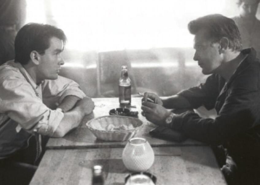 Hollywoodsky herec Charlie Sheen bez masky. Jeho životopis Vlastnými slovami je naozaj divoká jazda!