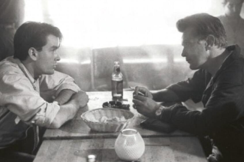 Hollywoodsky herec Charlie Sheen bez masky. Jeho životopis Vlastnými slovami je naozaj divoká jazda !