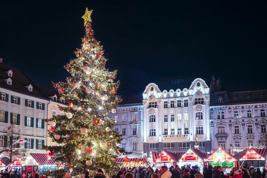Najpopulárnejšie vianočné trhy na Slovensku: Punč, lokše a dobrá zábava