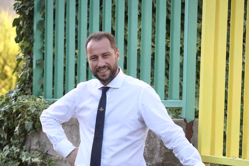 Dlhoročný tréner a majiteľ tanečnej školy Peter Modrovský (41).