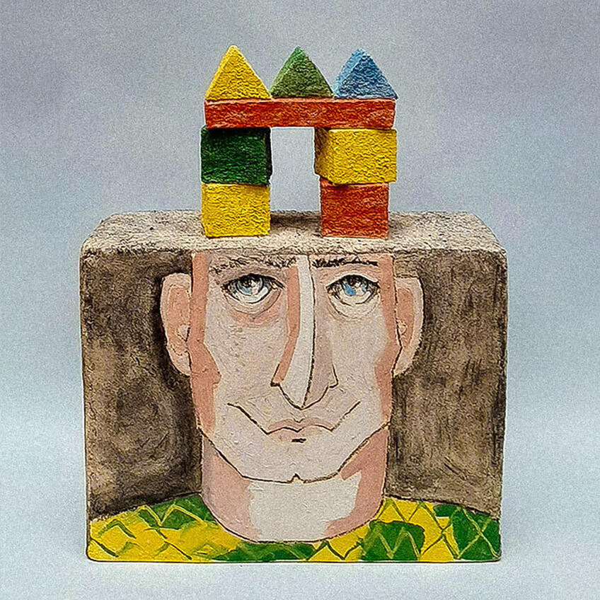 Pri návšteve Piešťan si nájdite čas na zaujímavú výstavu: Hlinené úsmevy Márie Banášovej