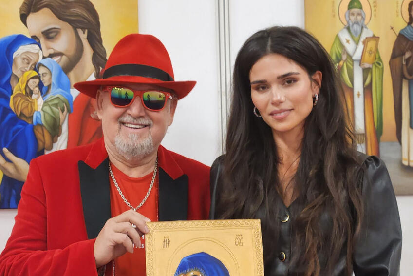 Najznámejší odborník na ženskú krásu Jozef Oklamčák s misskou Marínou Georgievovou.