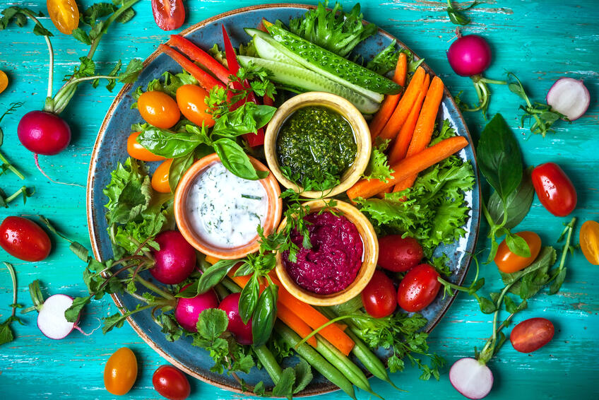 Vyskúšajte crudités: Predjedlo plné chuti a vitamínov