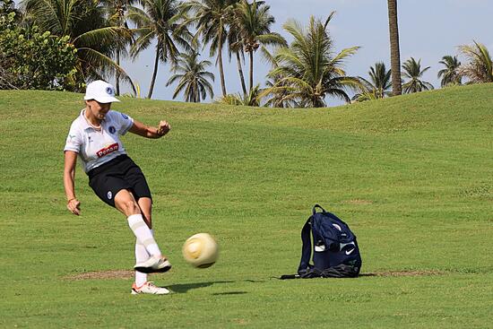 Fantastické správy z MS vo footgolfe! Slováci útočia pred finálovým kolom na medaily vo všetkých kategóriách