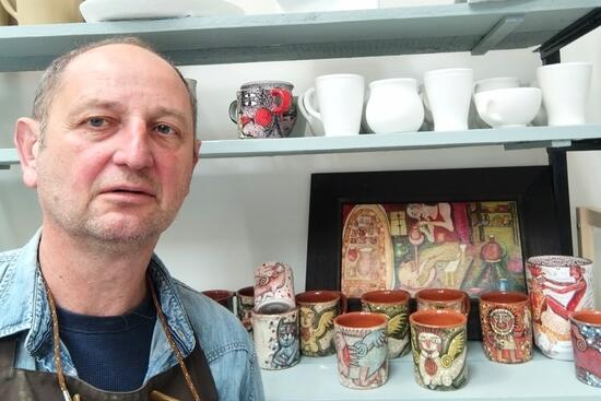Biele tiene Miroslava Pošvica a Andreja Augustína: Umenie nás robí lepšími 