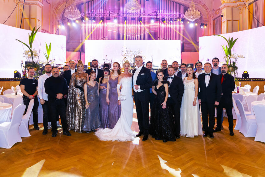 XXII. Prešporský bál: Keď sa Bratislava oblečie do svetla, noblesy a ženskej sily