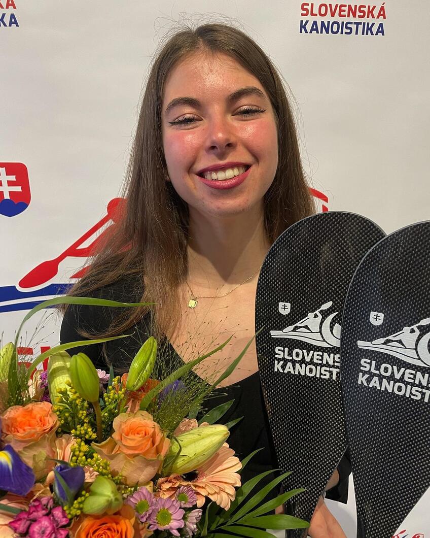 Marec – mesiac knihy: Čo čítajú známi Slováci?