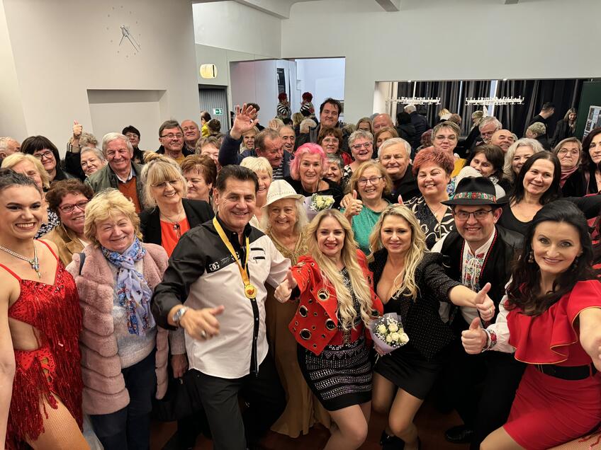 Spevák Otto Weiter oslávil 70 rokov veľkolepým turné: Ľudia nás nechceli pustiť z javiska!