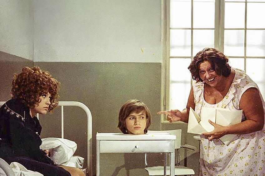 Aj vo filme Dívka na koštěti predviedla Helena Růžičková († 67) skvelý herecký výkon.