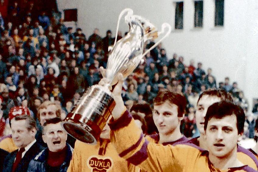 Hokejová legenda: Hral aj za Duklu Jihlava. 