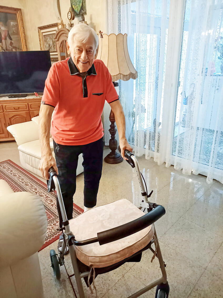 Jozef Golonka (87) otvorene o situácii v slovenskom hokeji: Na striedačke sa ešte nikto nenaučil hrať