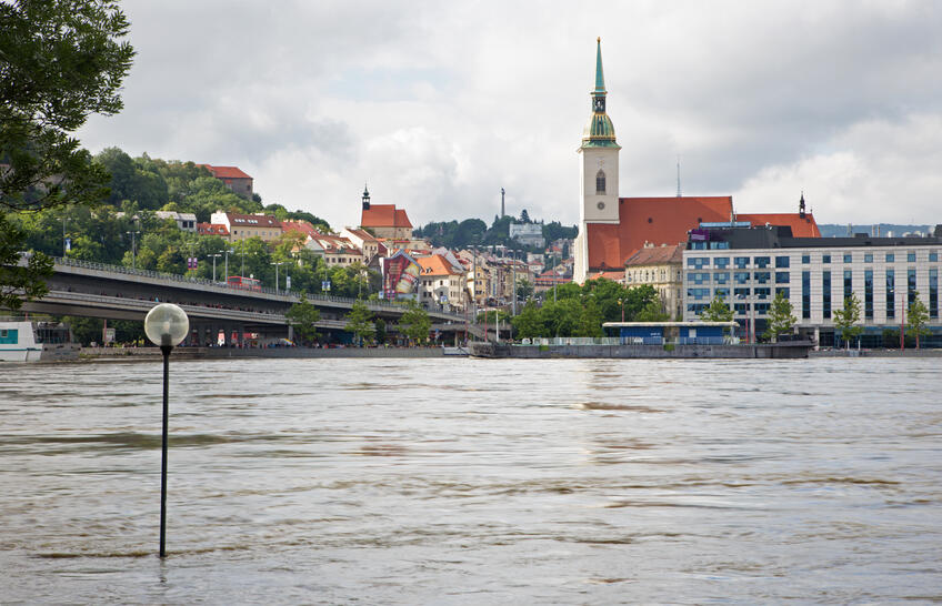 Počasie na Slovensku je čoraz viac nepredvídateľné: Od horúčav  k povodniam!