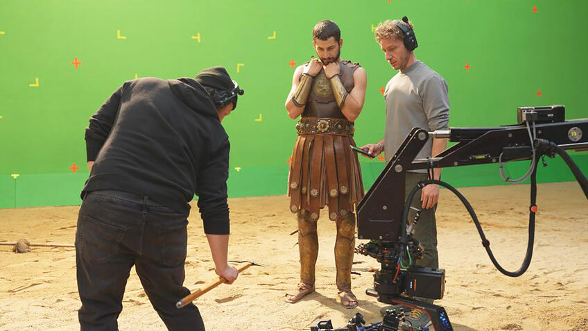 11. séria tanečnej show Let’s Dance: Nazreli sme do zákulisia nakrúcania gladiátorského spotu!