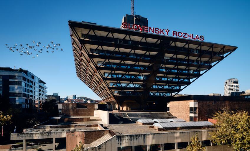 STVR oslávi sto rokov rozhlasového vysielania spoločným programom televízie a rozhlasu