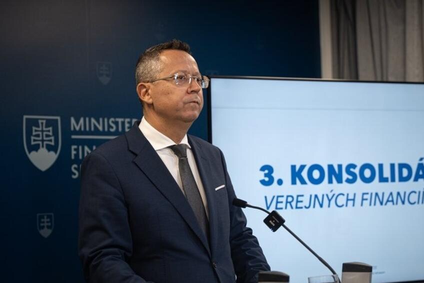 Konsolidácia Slovenska: Pracovať budeme aj cez sviatky