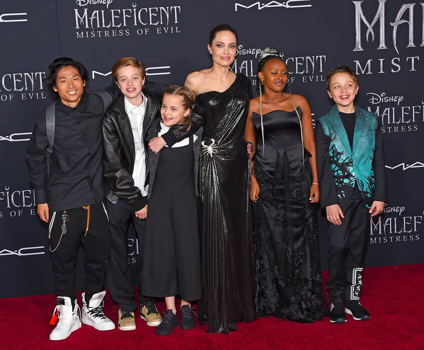 Herečka Angelina Jolie má na krku 50-tku!