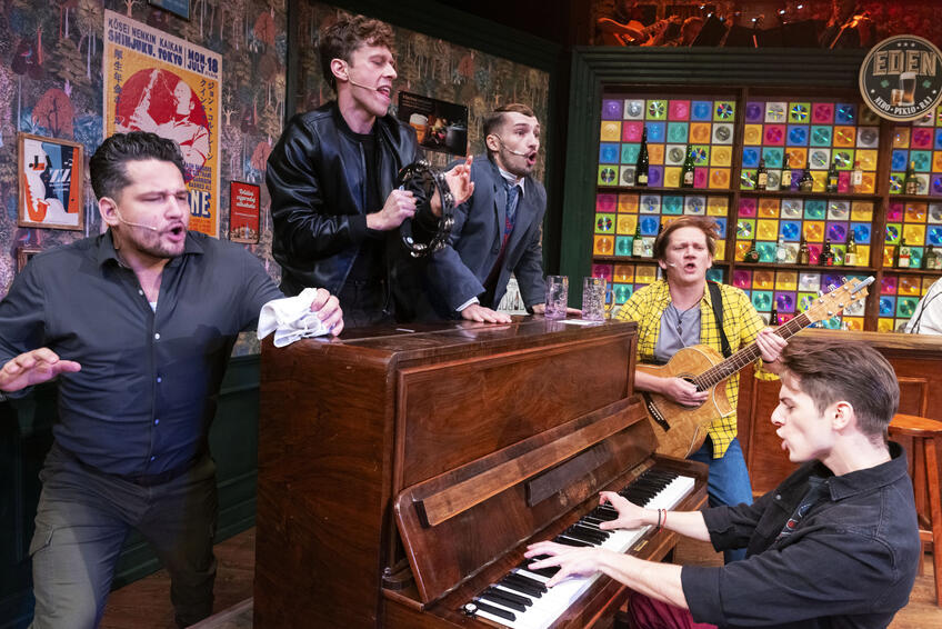 Jedinečná muzikálová šou v Divadle Nová scéna: Pánska jazda ako sa patrí!