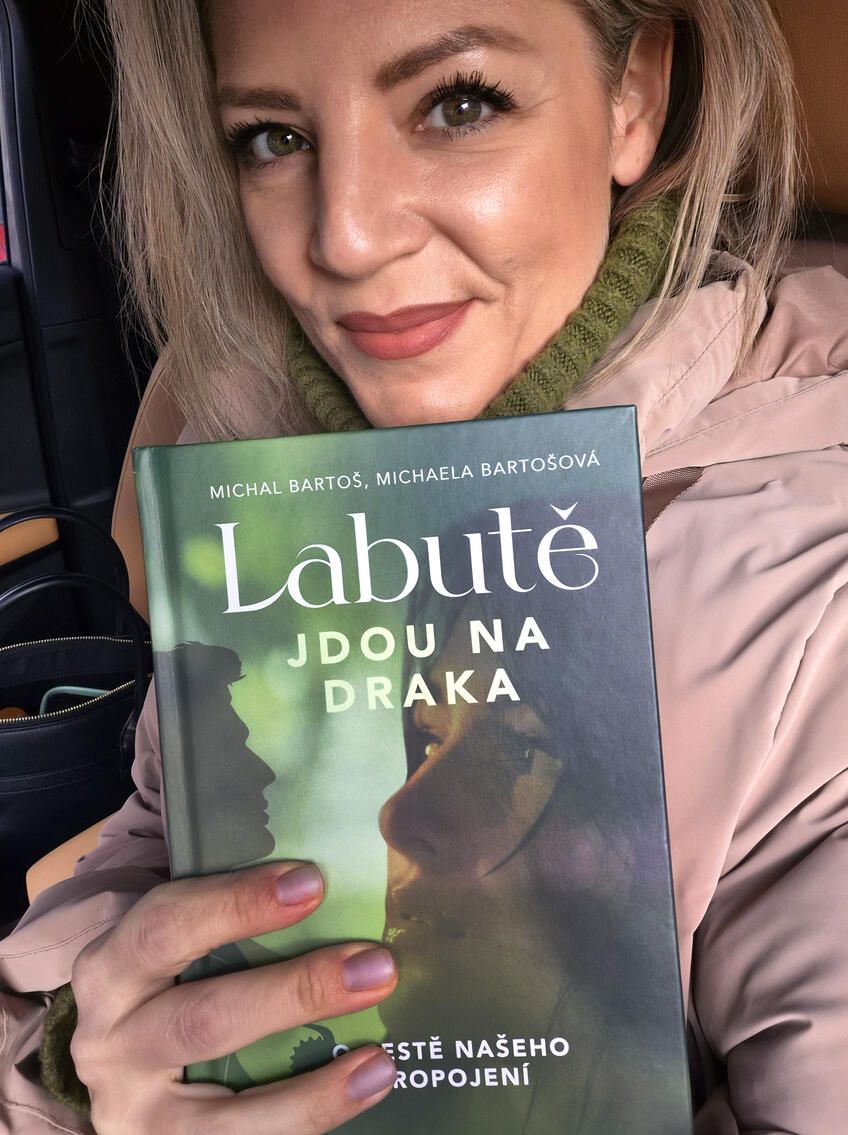 Marec – mesiac knihy: Čo čítajú známi Slováci?