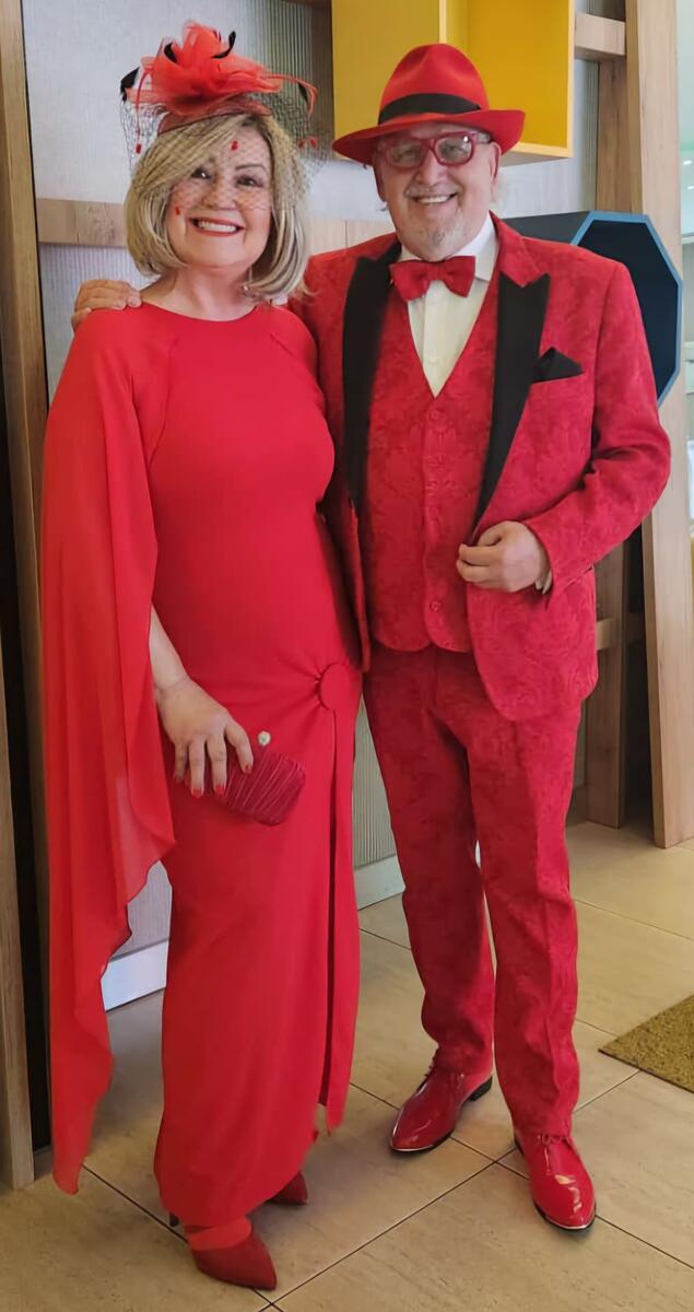 Odborník na krásu Jozef Oklamčák: Červená farba mi dodáva energiu