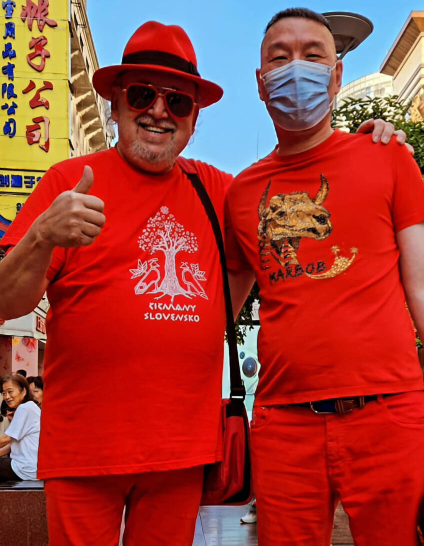 Najznámejší odborník na ženskú krásu Jozef Oklamčák oslávil 70: Mojich 7 naj!